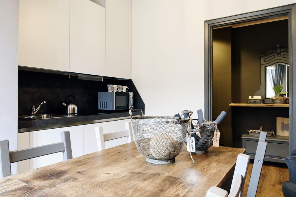 Suite11 Como Apartment Экстерьер фото